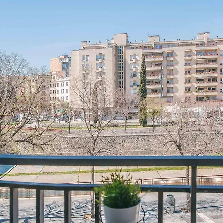 Flateli - Muralla De Girona